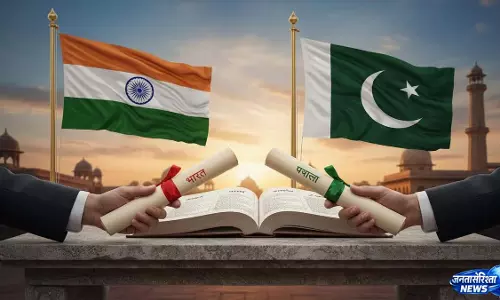 India ने सौंपी कैदियों की नई सूची