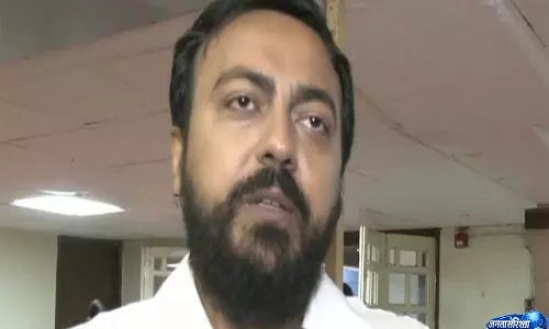 Bengal Minister का आरोप: इंटर्न को सीनियर डॉक्टर बताकर दबाव बनाने का मामला