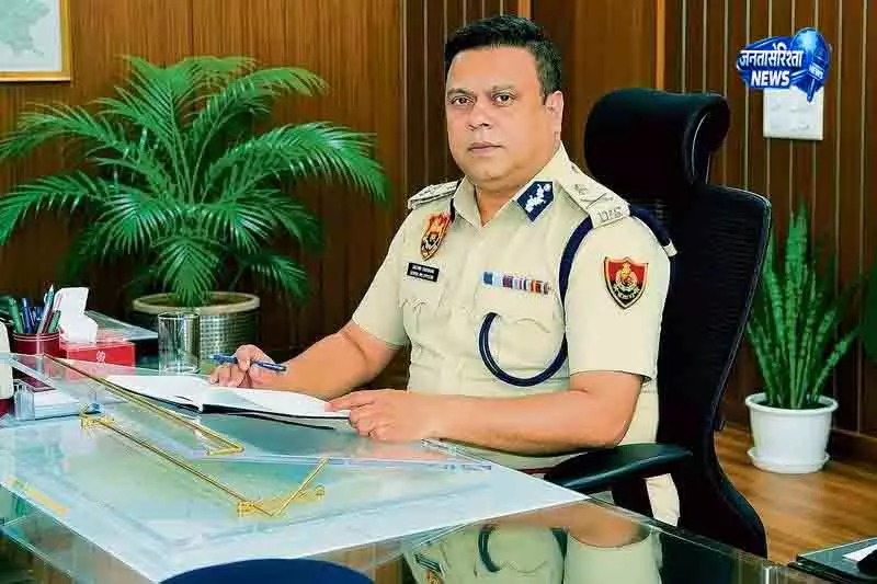 औद्योगिक विवादों से निपटने के लिए Gurugram पुलिस ने बनाई टीमें औद्योगिक विवादों से निपटने के लिए Gurugram पुलिस ने बनाई टीमें