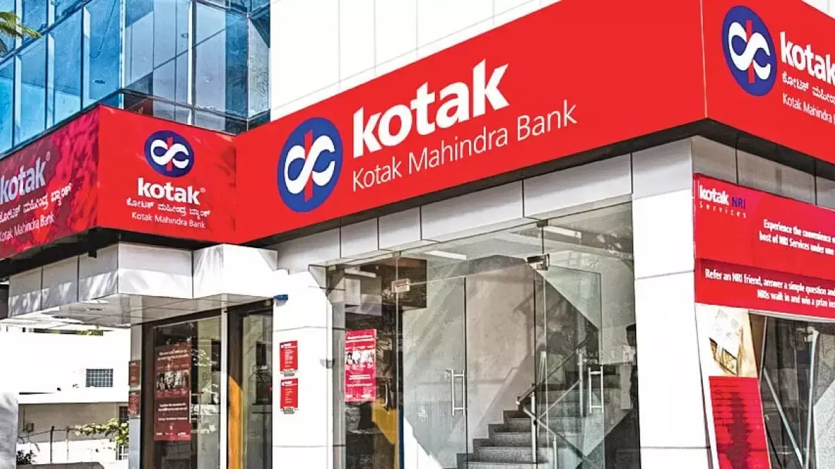 डॉयचे बैंक डील के बाद कोटक महिंद्रा बैंक के शेयरों में तेजी, स्टॉक 1.69% चढ़ा डॉयचे बैंक डील के बाद कोटक महिंद्रा बैंक के शेयरों में तेजी, स्टॉक 1.69% चढ़ा