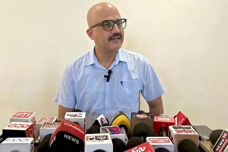 Hamirpur: मेडिकल कॉलेज को धरातल पर उतारने का श्रेय अनुराग ठाकुर को दिया Hamirpur: मेडिकल कॉलेज को धरातल पर उतारने का श्रेय अनुराग ठाकुर को दिया