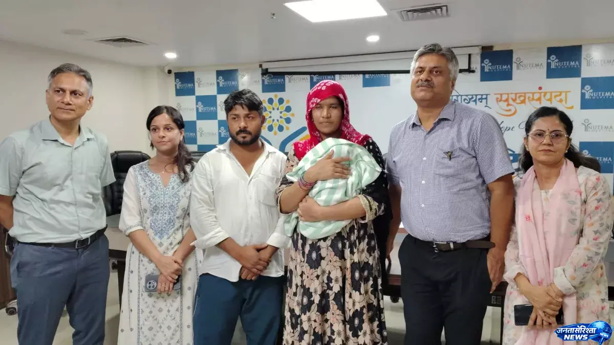 Meerut अस्पताल ने रचा इतिहास, दुर्लभ बीमारी का सफल इलाज Meerut अस्पताल ने रचा इतिहास, दुर्लभ बीमारी का सफल इलाज