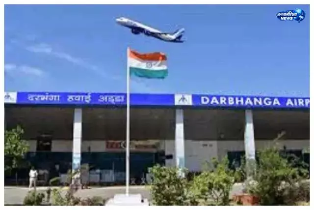 अकासा और स्पाइसजेट की सेवाएं स्थगित अकासा और स्पाइसजेट की सेवाएं स्थगित