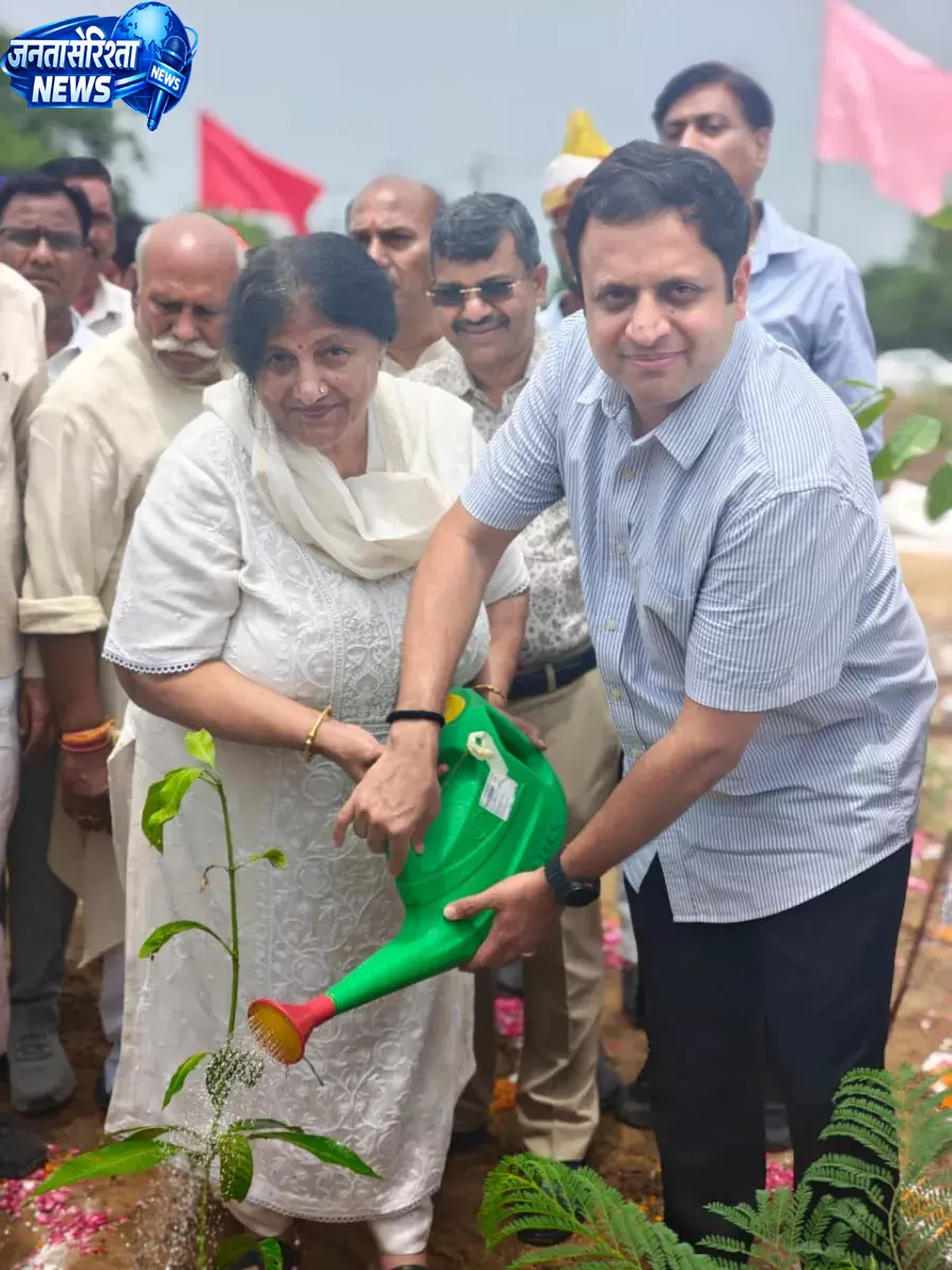 Municipal ने वन महोत्सव के तहत पौधारोपण अभियान चलाया Municipal ने वन महोत्सव के तहत पौधारोपण अभियान चलाया