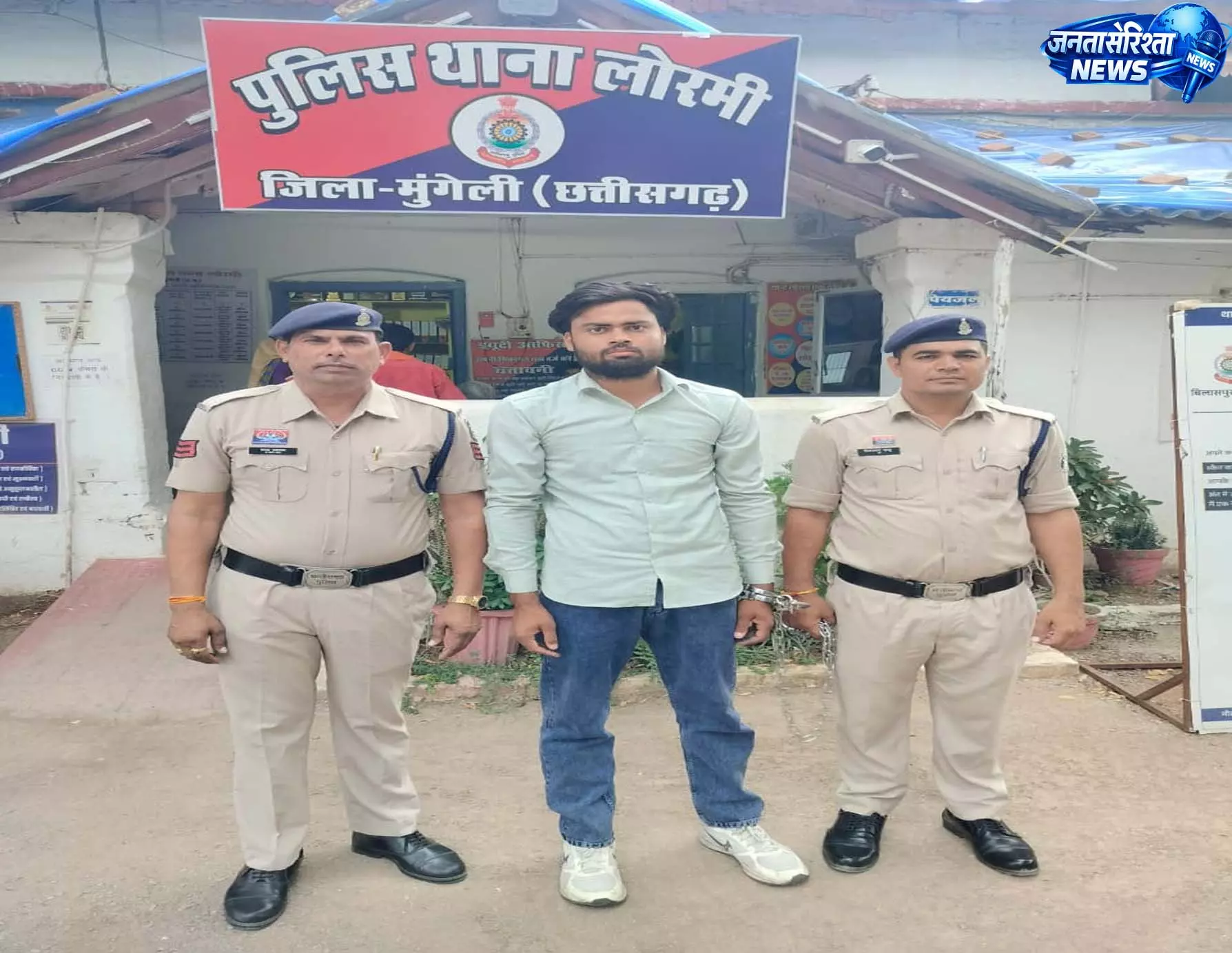 CG: चोरी के 24 डीआई पाइप बरामद, अंतर्राज्यीय आरोपी गिरफ्तार CG: चोरी के 24 डीआई पाइप बरामद, अंतर्राज्यीय आरोपी गिरफ्तार