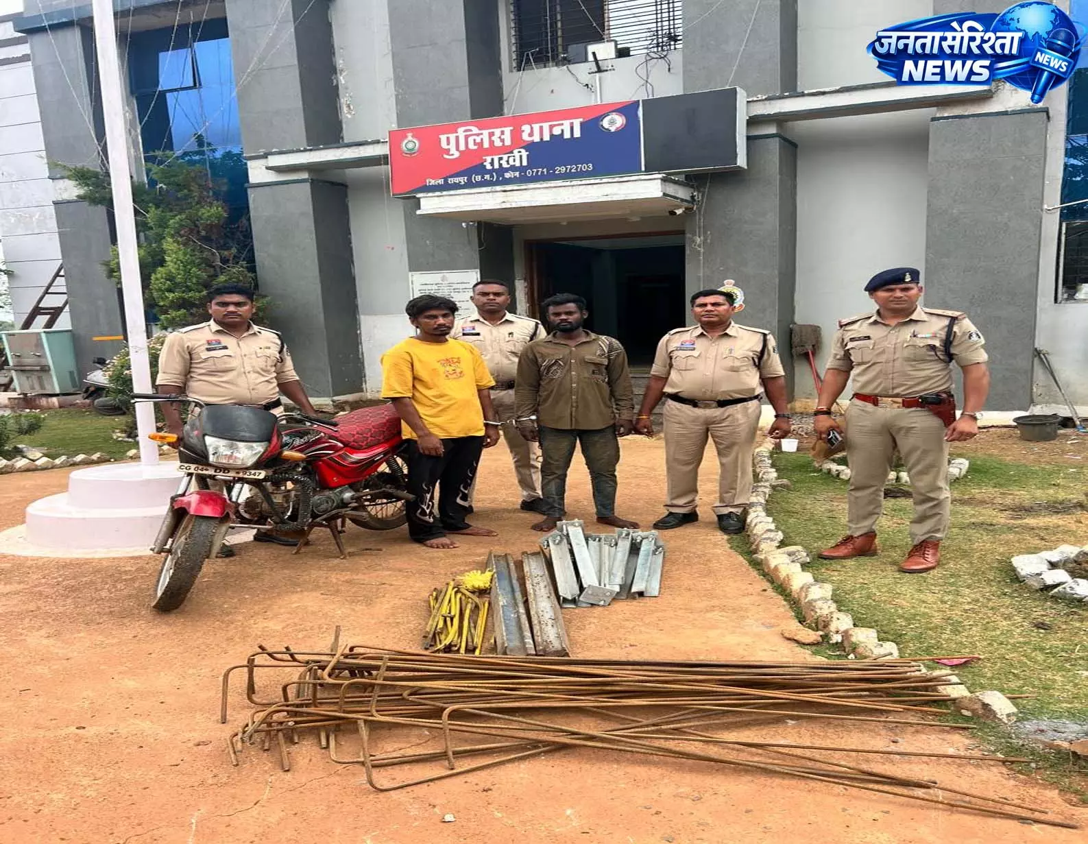 नवा रायपुर में केबल और लोहे की चोरी का बड़ा खुलासा, 2 शातिर चोर गिरफ्तार नवा रायपुर में केबल और लोहे की चोरी का बड़ा खुलासा, 2 शातिर चोर गिरफ्तार