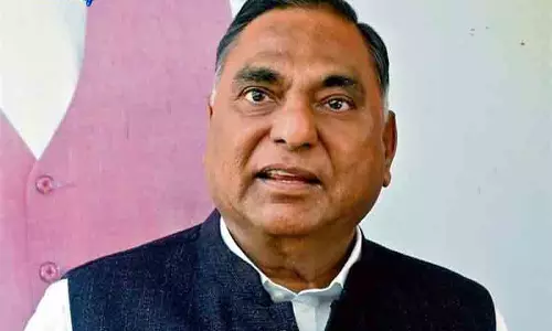 Delhi बिधूड़ी ने पूरा किया SIR फॉर्म जमा Delhi बिधूड़ी ने पूरा किया SIR फॉर्म जमा