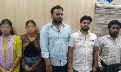 Gurugram लोन वसूली मामले में दो महिलाएं गिरफ्तार Gurugram लोन वसूली मामले में दो महिलाएं गिरफ्तार