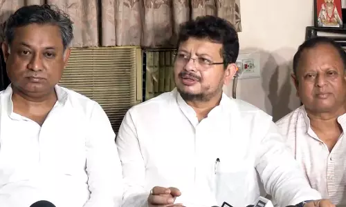 TMC विवाद पहुंचा दिल्ली: चुनाव आयोग के सामने पार्टी चिन्ह और नाम पर दावा आज