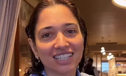 Tamannaah Bhatia के बारिश वाले वीडियो पर राशा थडानी का रिएक्शन हुआ वायरल Tamannaah Bhatia के बारिश वाले वीडियो पर राशा थडानी का रिएक्शन हुआ वायरल