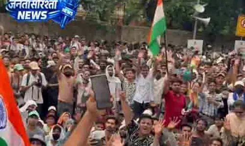 Delhi वांगचुक की हेल्थ अपडेट, डुबके का अनोखा लॉन्च Delhi वांगचुक की हेल्थ अपडेट, डुबके का अनोखा लॉन्च