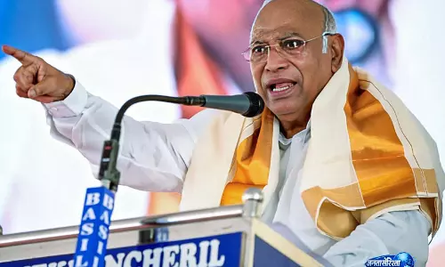 पूर्वोत्तर में बाढ़ से मची तबाही पर Kharge ने जताया दुख पूर्वोत्तर में बाढ़ से मची तबाही पर Kharge ने जताया दुख