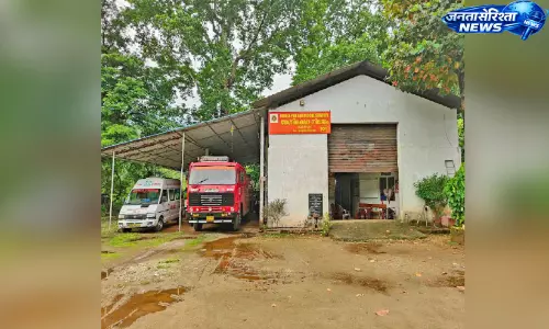 Kerala : मुलामट्टम फायर स्टेशन का निर्माण रुका, पेड़ बने बाधा
