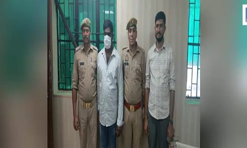 पीजी से चोरी करने वाला शातिर चोर गिरफ्तार, 6 लैपटॉप, 7 मोबाइल, बाइक और नकदी बरामद