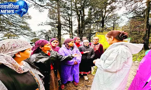 जलोड़ी में महिलाओं का सुना दुखड़ा