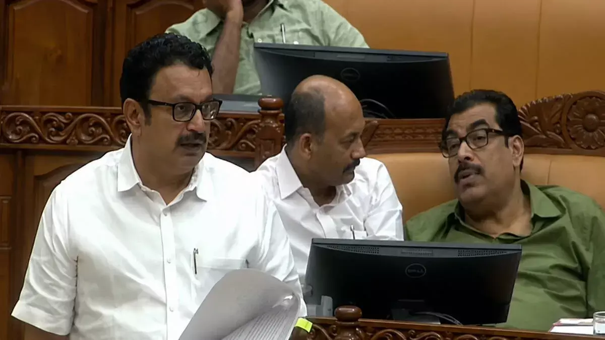 Kerala: सबरीमाला विवाद; मंत्री मुरलीधरन ने अदालती दखल पर उठाए सवाल