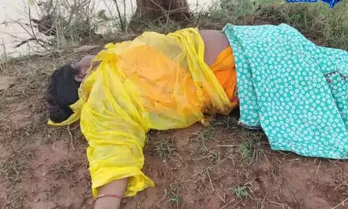 आकाशीय बिजली का कहर, खेत में काम कर रही मां-बेटी की मौत