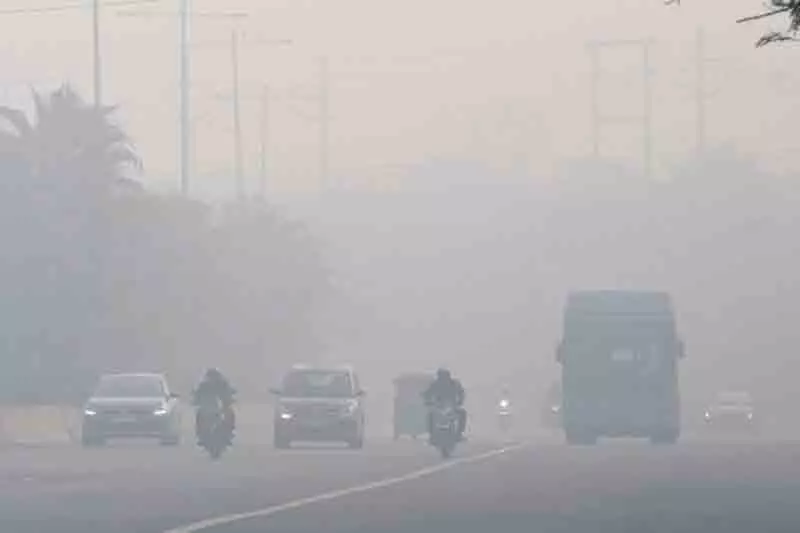 Delhi में नो PUC, नो फ्यूल नियम सालभर लागू Delhi में नो PUC, नो फ्यूल नियम सालभर लागू