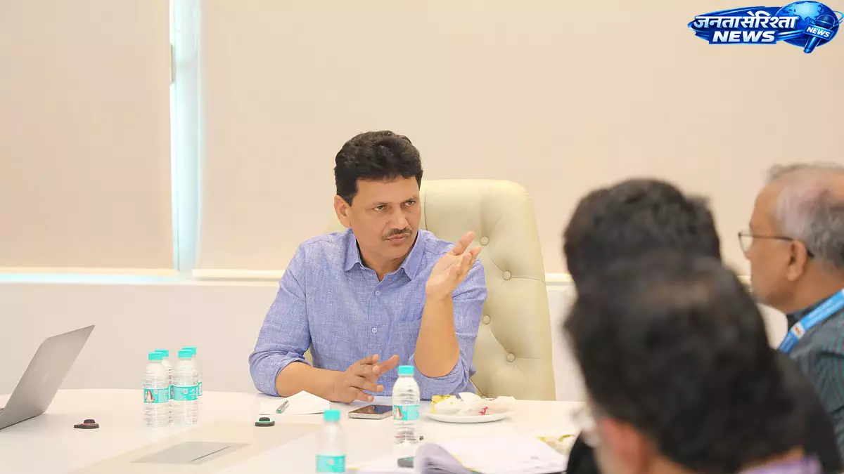 महाराष्ट्र सरकार का बड़ा कदम, MJPJAY में धोखाधड़ी रोकने के लिए AI आधारित सिस्टम लागू महाराष्ट्र सरकार का बड़ा कदम, MJPJAY में धोखाधड़ी रोकने के लिए AI आधारित सिस्टम लागू
