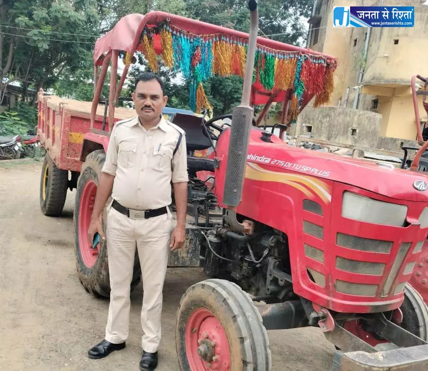 अवैध खनिज कारोबार पर कसा शिकंजा, एक सप्ताह में 8 वाहन जब्त अवैध खनिज कारोबार पर कसा शिकंजा, एक सप्ताह में 8 वाहन जब्त