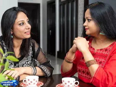 Gossiping से बचना चाहते हैं? अपनाएं ये 7 असरदार टिप्स Gossiping से बचना चाहते हैं? अपनाएं ये 7 असरदार टिप्स
