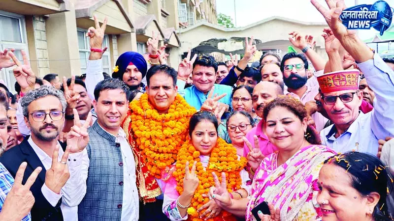 आजाद ने पलट दिया खेल धर्मशाला में शमशेर सिकंदर आजाद ने पलट दिया खेल धर्मशाला में शमशेर सिकंदर