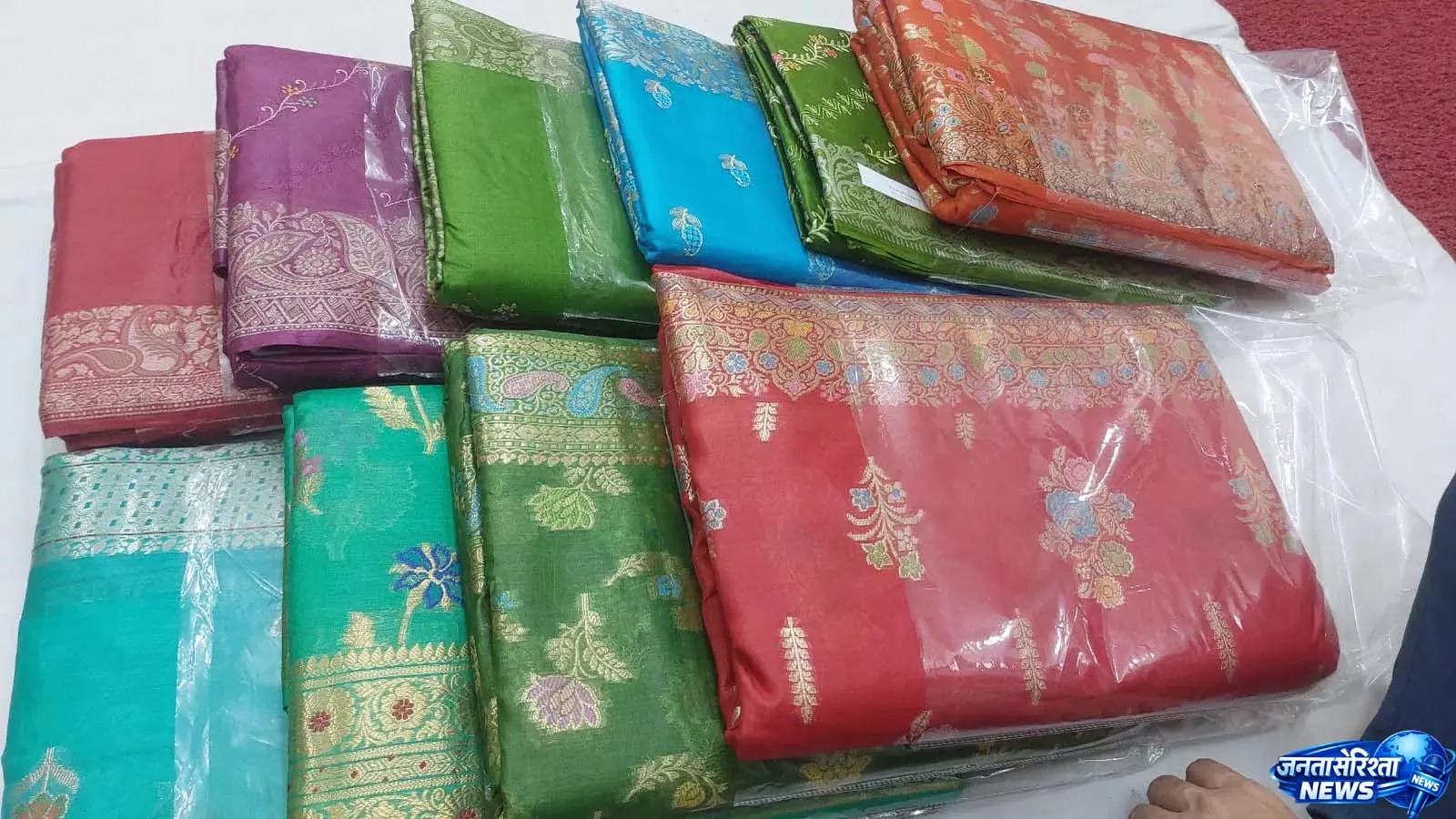 Bhagalpur के सिल्क कारोबार में संकट की स्थिति Bhagalpur के सिल्क कारोबार में संकट की स्थिति