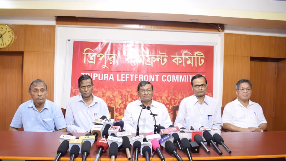 Tripura में बिजली दर और कानून-व्यवस्था पर लेफ्ट फ्रंट का हल्लाबोल Tripura में बिजली दर और कानून-व्यवस्था पर लेफ्ट फ्रंट का हल्लाबोल