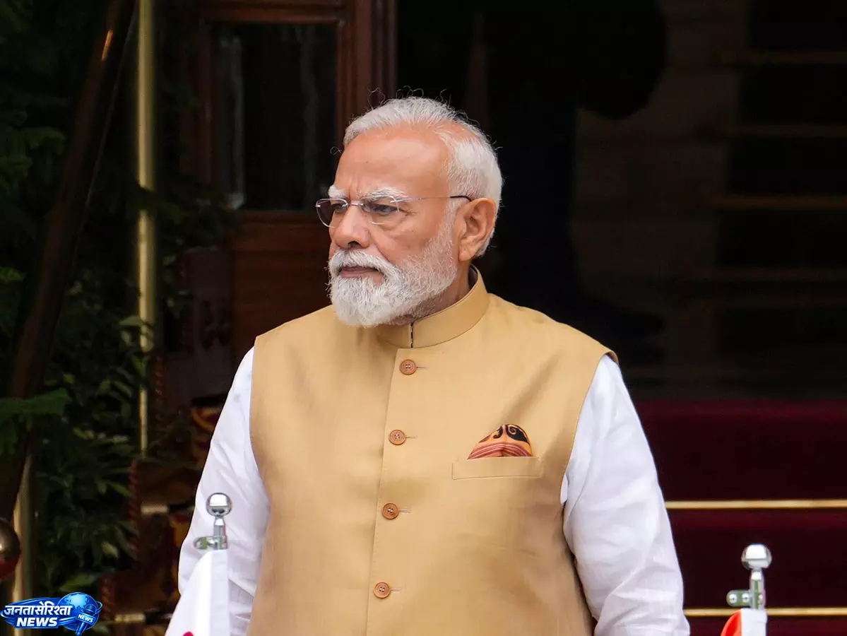 कई Government कंपनियों में हिस्सेदारी बिक्री की तैयारी कई Government कंपनियों में हिस्सेदारी बिक्री की तैयारी