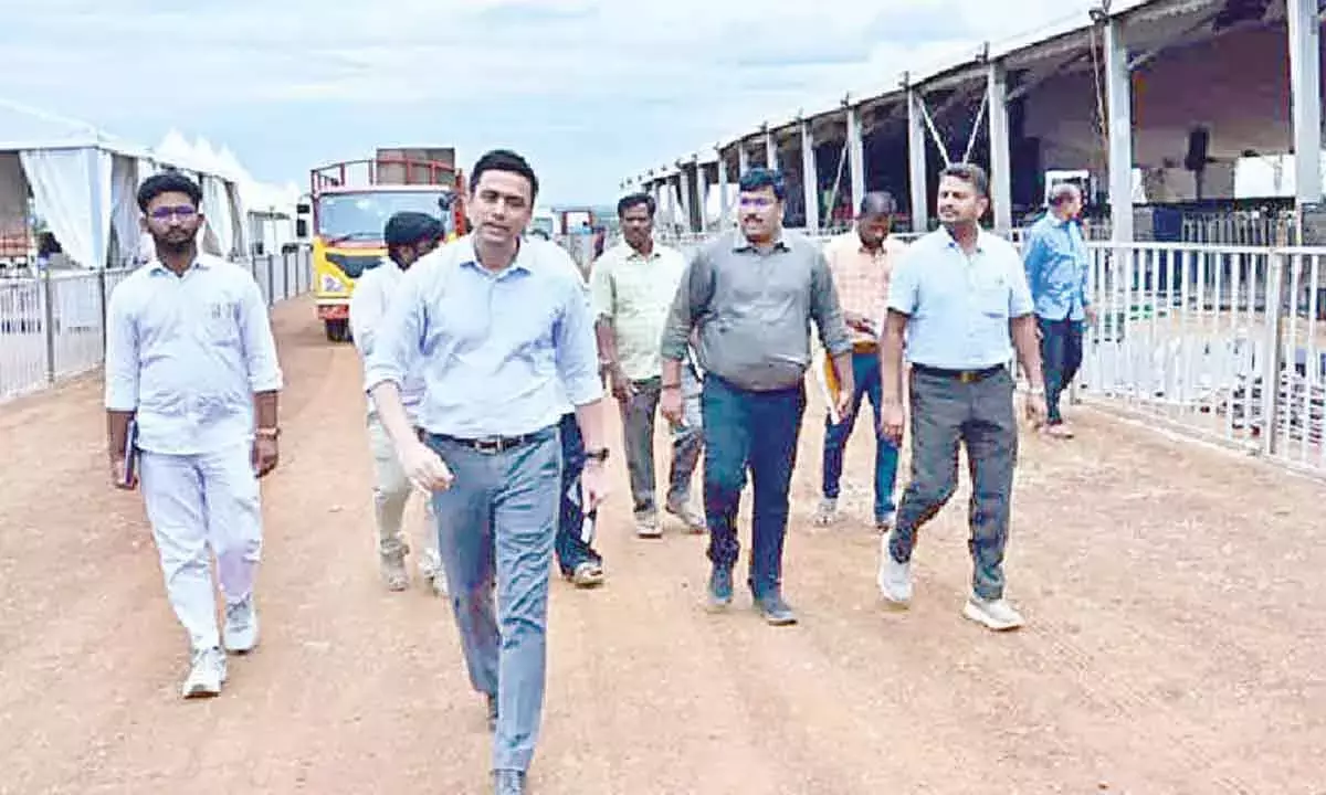 नायडू कुप्पम में 3,847 करोड़ रुपये की औद्योगिक परियोजनाएं शुरू करेंगे नायडू कुप्पम में 3,847 करोड़ रुपये की औद्योगिक परियोजनाएं शुरू करेंगे