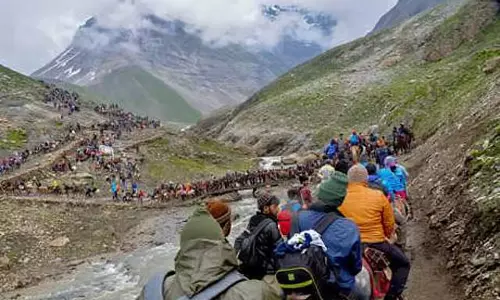Amarnath Yatra 2026: प्रशासन ने दी रजिस्टर्ड तारीख पर यात्रा की सलाह Amarnath Yatra 2026: प्रशासन ने दी रजिस्टर्ड तारीख पर यात्रा की सलाह