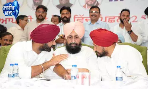 Punjab कांग्रेस पुनर्गठन पर नेताओं में बेचैनी