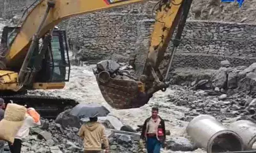 Mandi लाहौल-पांगी मार्ग पर यातायात शुरू Mandi लाहौल-पांगी मार्ग पर यातायात शुरू