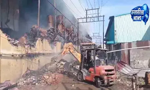 Nahan काला आम्ब गत्ता फैक्ट्री जलकर खाक