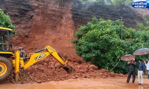 कर्नाटक : NH-66 पर यातायात बाधित
