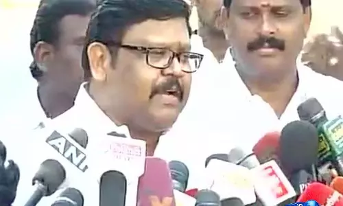 AIADMK को एक और झटका लगा है, क्योंकि पूर्व मंत्री वैगई सेल्वन ने पार्टी से इस्तीफ़ा दे दिया AIADMK को एक और झटका लगा है, क्योंकि पूर्व मंत्री वैगई सेल्वन ने पार्टी से इस्तीफ़ा दे दिया