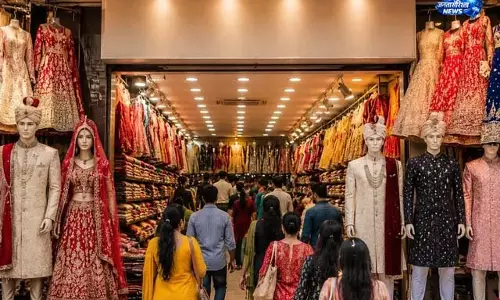वेडिंग शॉपिंग के लिए पटना का फेमस बाजार वेडिंग शॉपिंग के लिए पटना का फेमस बाजार