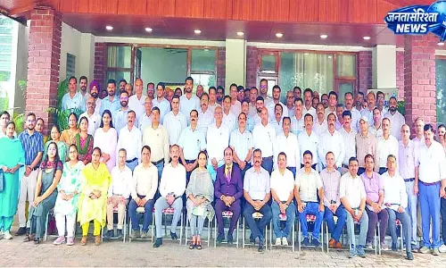 राज्य स्तरीय समीक्षा बैठक और कार्यशाला में जल शक्ति विभाग के प्रधान सचिव ने दिए निर्देश राज्य स्तरीय समीक्षा बैठक और कार्यशाला में जल शक्ति विभाग के प्रधान सचिव ने दिए निर्देश