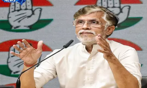 मुंह में राम, बगल में छुरी, राम मंदिर चढ़ावा चोरी मामले में संघ के बयान पर कांग्रेस का पलटवार मुंह में राम, बगल में छुरी, राम मंदिर चढ़ावा चोरी मामले में संघ के बयान पर कांग्रेस का पलटवार