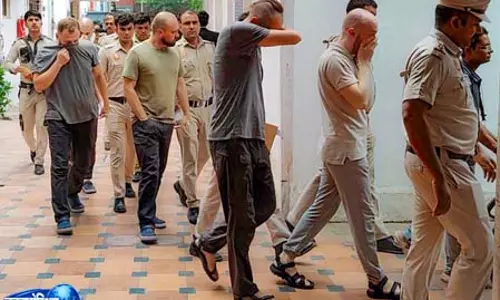 NIA अदालत ने 6 विदेशी नागरिकों की न्यायिक हिरासत 1 अगस्त तक बढ़ाई NIA अदालत ने 6 विदेशी नागरिकों की न्यायिक हिरासत 1 अगस्त तक बढ़ाई