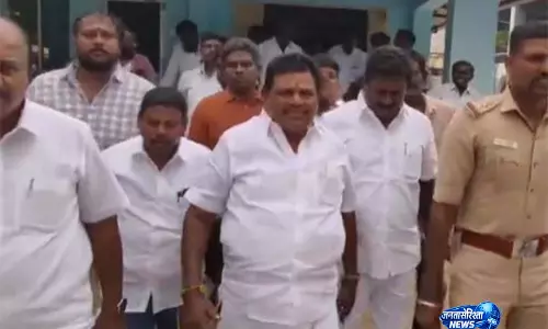 DMK विधायक ने TVK में जाने के दबाव का आरोप लगाया DMK विधायक ने TVK में जाने के दबाव का आरोप लगाया