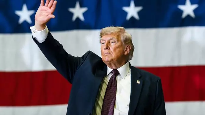 Trump ने भारत की ग्रोथ को US बेंचमार्क बताया Trump ने भारत की ग्रोथ को US बेंचमार्क बताया