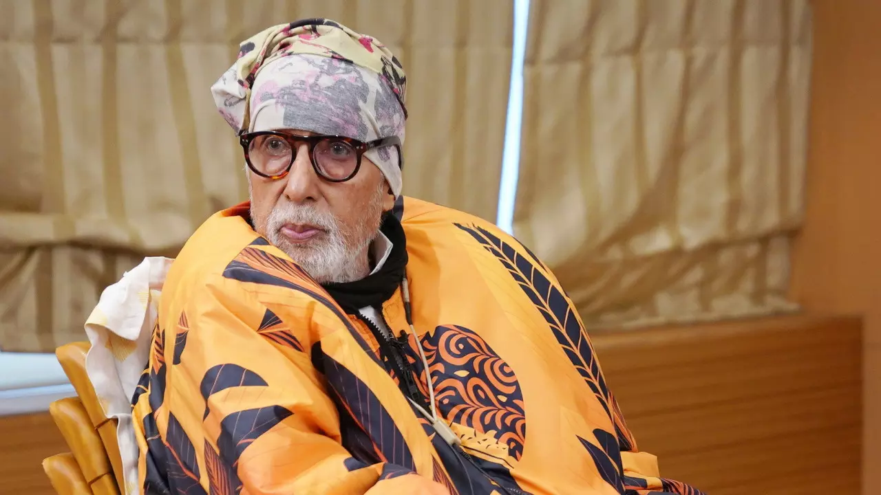 Big B का खुलासा: काम खोने के डर के चलते एक ही दिन में करते थे 3-3 शिफ्ट Big B का खुलासा: काम खोने के डर के चलते एक ही दिन में करते थे 3-3 शिफ्ट