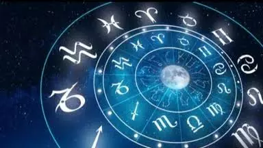 4 राशि वालों के लिए आज उलझनों भरा दिन, फैसला लेने में होगी दिक्कत