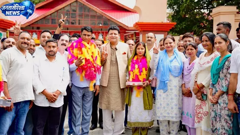 धर्मशाला पंचायत समिति पर भी भाजपा का कब्जा, आलोक बने BDC चेयरमैन धर्मशाला पंचायत समिति पर भी भाजपा का कब्जा, आलोक बने BDC चेयरमैन