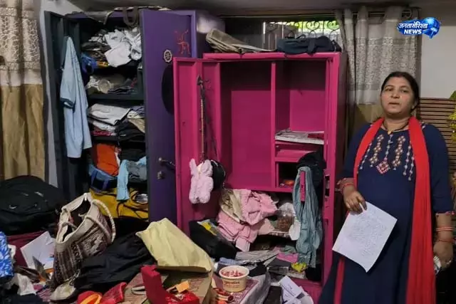गिरिडीह में बड़ी चोरी की घटना गिरिडीह में बड़ी चोरी की घटना