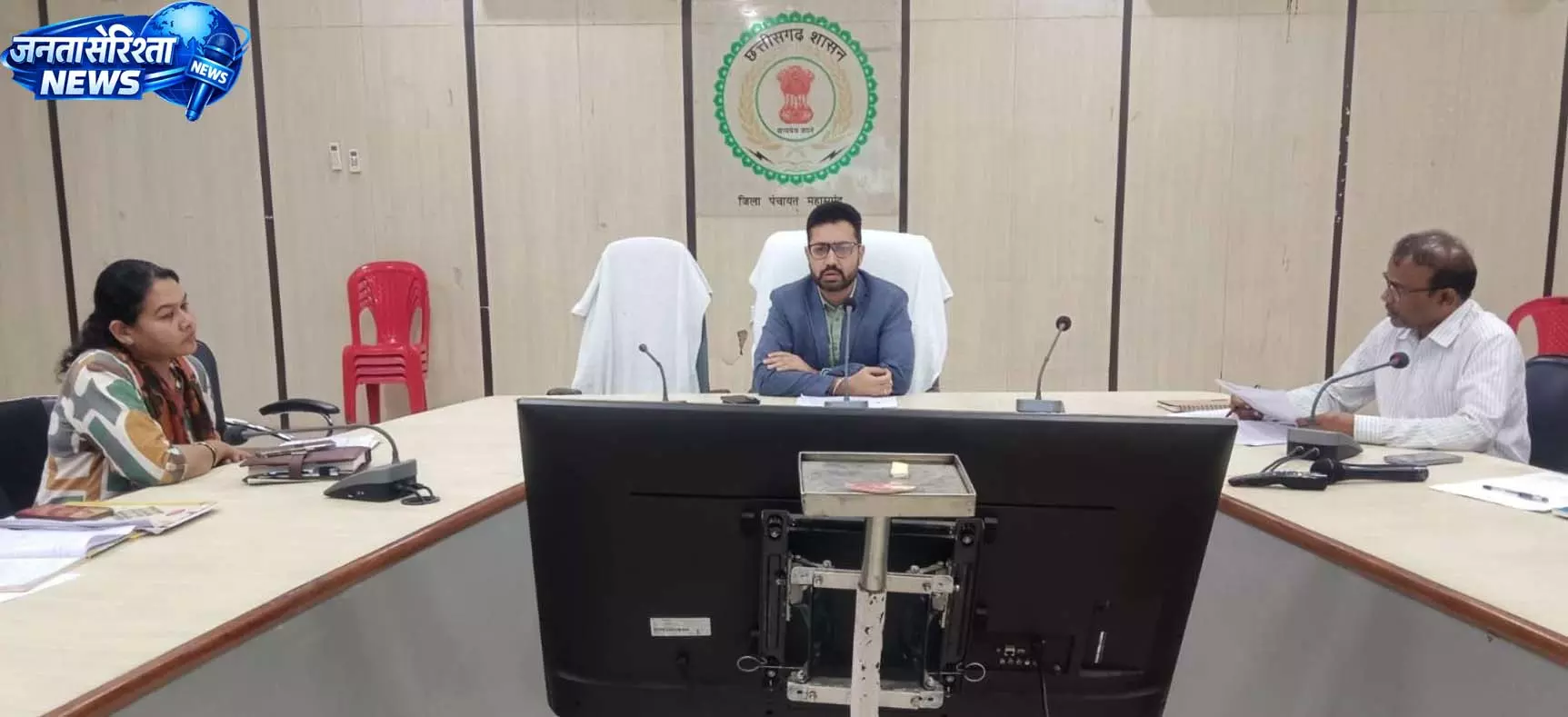 कलेक्टर ने ली महिला एवं बाल विकास विभाग की समीक्षा बैठक, दिए अहम निर्देश कलेक्टर ने ली महिला एवं बाल विकास विभाग की समीक्षा बैठक, दिए अहम निर्देश