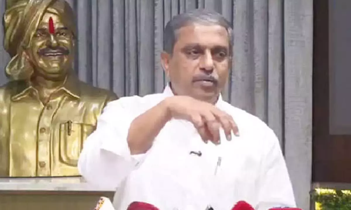 सज्जला ने अमरावती पर कर्ज का बोझ होने की चेतावनी दी सज्जला ने अमरावती पर कर्ज का बोझ होने की चेतावनी दी