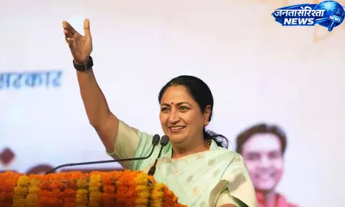 पश्चिम एशिया हालात सामान्य होने पर दिल्ली सरकार का बड़ा फैसला पश्चिम एशिया हालात सामान्य होने पर दिल्ली सरकार का बड़ा फैसला