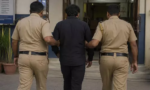 पुणे फायरिंग केस में बड़ी कार्रवाई, लॉरेंस बिश्नोई गैंग का संदिग्ध सदस्य राजस्थान से हिरासत में पुणे फायरिंग केस में बड़ी कार्रवाई, लॉरेंस बिश्नोई गैंग का संदिग्ध सदस्य राजस्थान से हिरासत में